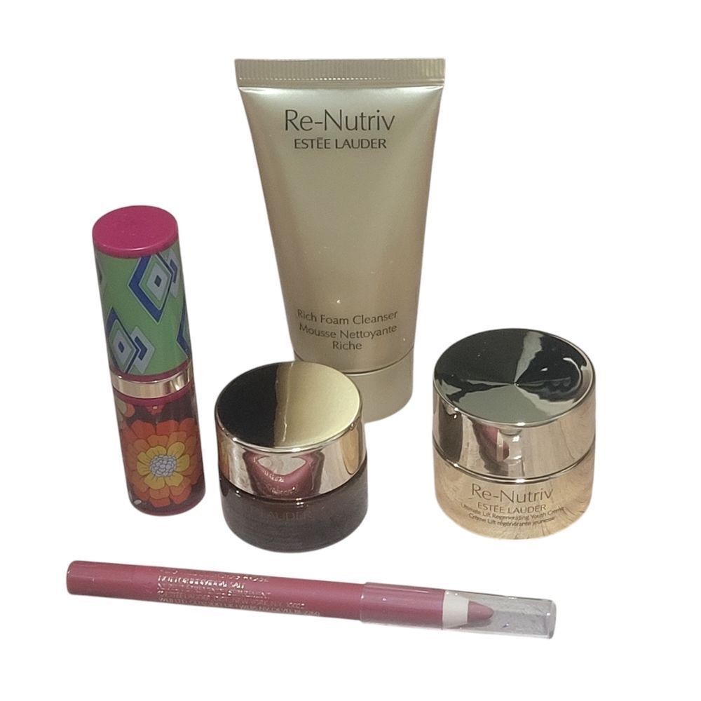 Estee Lauder travel set (5 pieces)